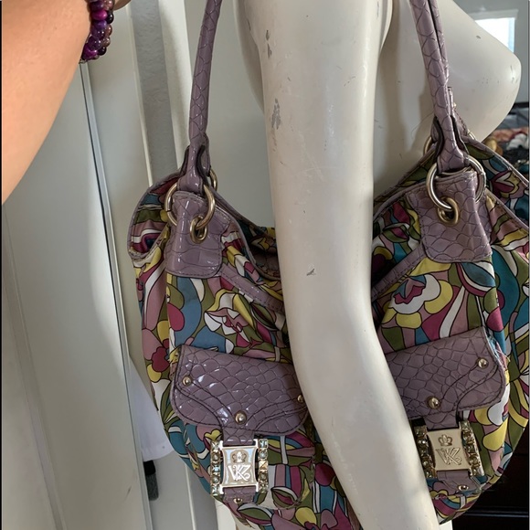 Kathy Van Zeeland women’s shoulder bag - Picture 2 of 3